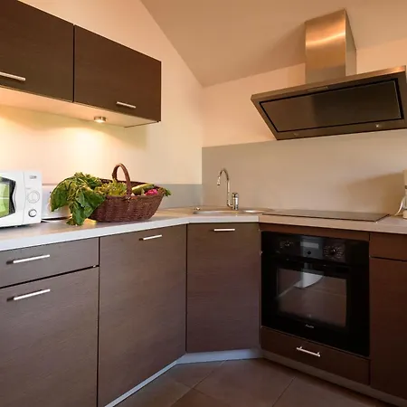 Les Damayots Refuge Familial 10 Mn Du Pal Montbeugny