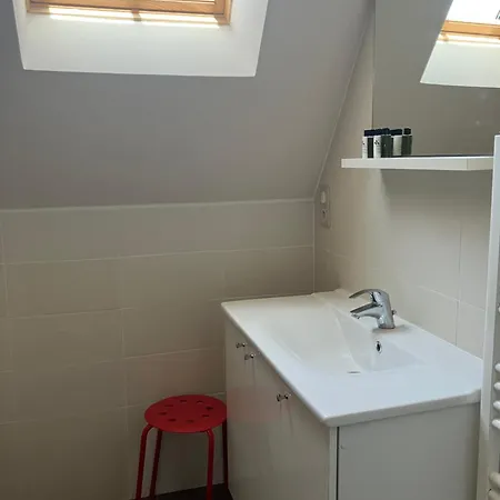 Oda ve Kahvaltı Les Damayots Refuge Familial 10 Mn Du Pal 3*