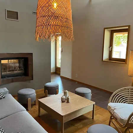 Oda ve Kahvaltı Les Damayots Refuge Familial 10 Mn Du Pal 3*