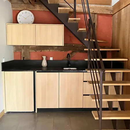 Les Damayots Refuge Familial 10 Mn Du Pal Oda ve Kahvaltı