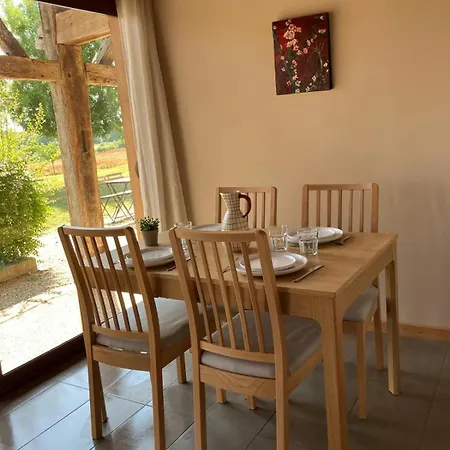 Les Damayots Refuge Familial 10 Mn Du Pal