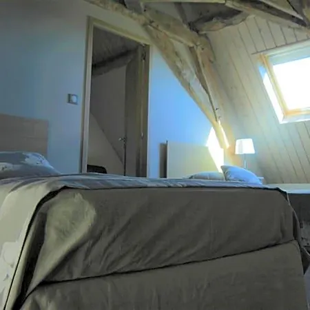 Les Damayots Refuge Familial 10 Mn Du Pal 4*