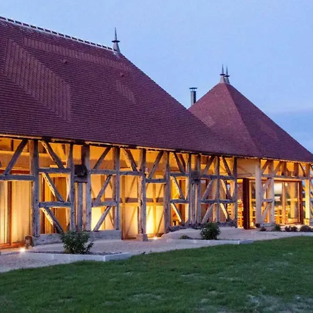 Hameau Des Damayots Couette-café Montbeugny