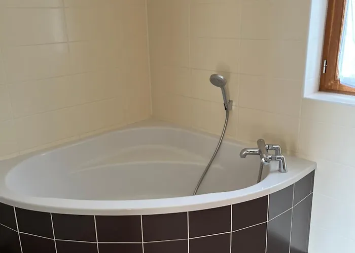 Couette-café Hameau Des Damayots 3*